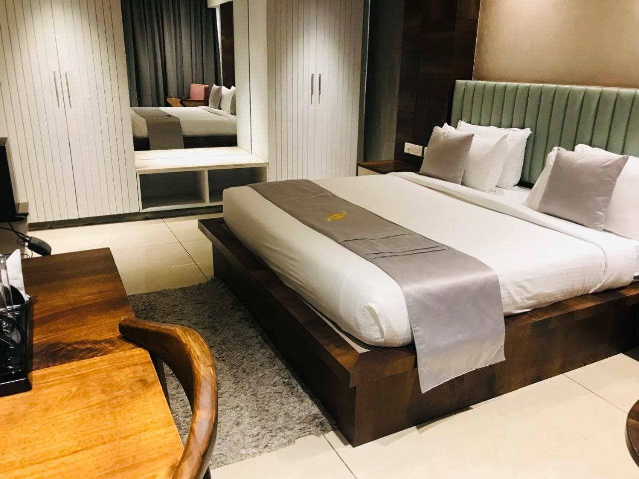 Narthaki Boutique Hotel Bangalore Ngoại thất bức ảnh